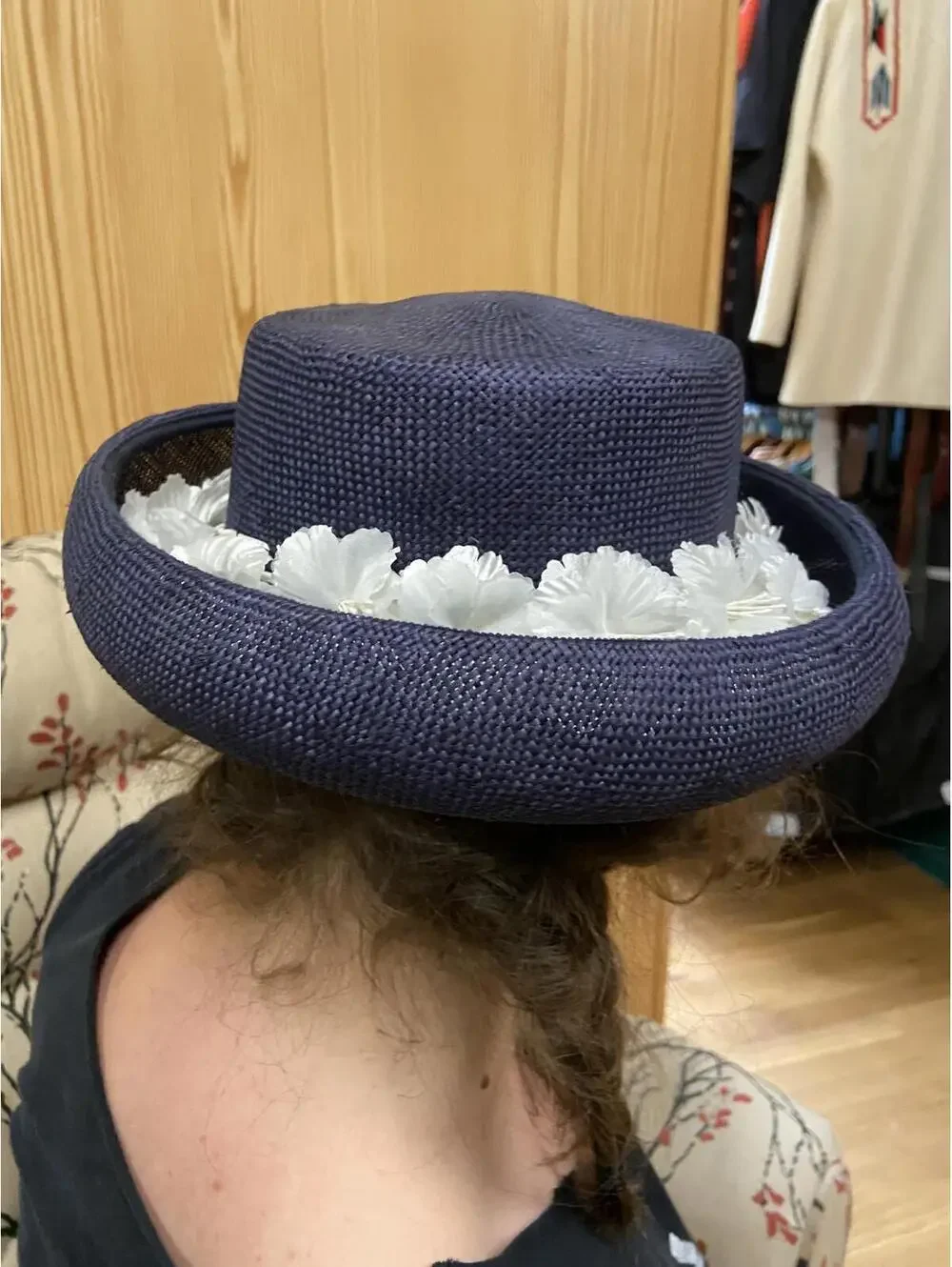 Vintage 1940s–50s Blue Raffia Straw Sculptural Brim Hat - Picture 6 of 8